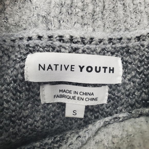 Native Youth Luna knitted sweater w/ tie sleeves - Picture 5 of 8